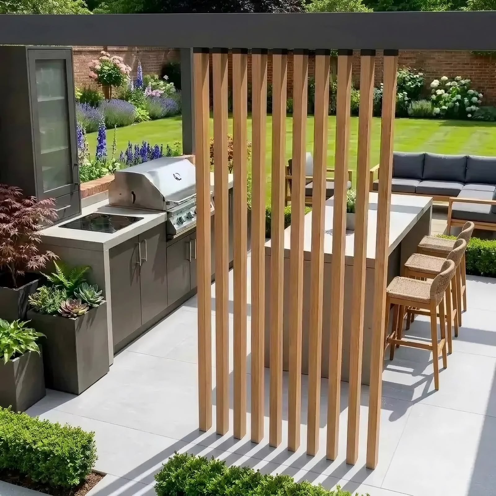 Outdoor Slatted Divider – 280cm (Multiple Colours)